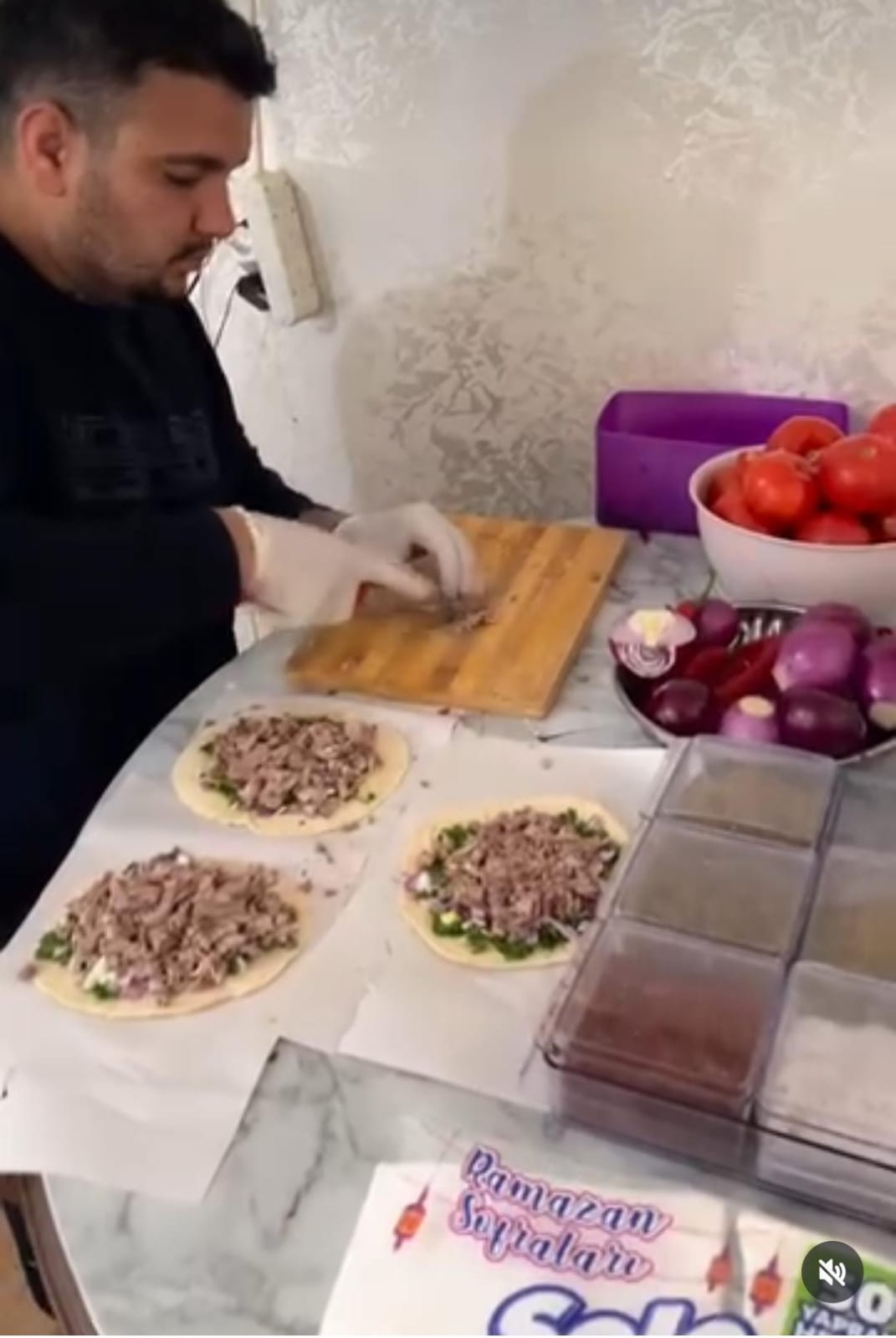 Özer Gece Söğüşçüsü